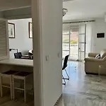 Apartment Bright And With Incredible Views In Beachfront Fuengirola