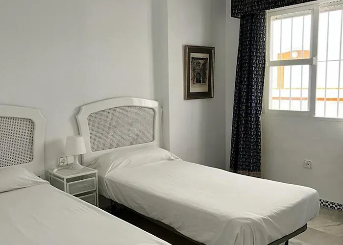 Bright And With Incredible Views In Beachfront Apartament